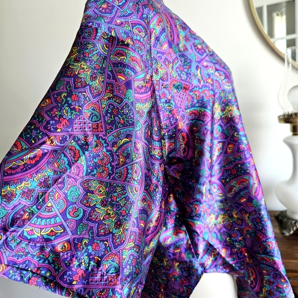 Vintage Violets & Roses 90's Silky Sleep Paisley Shirt Psychedelic Pattern - Picture 9 of 13